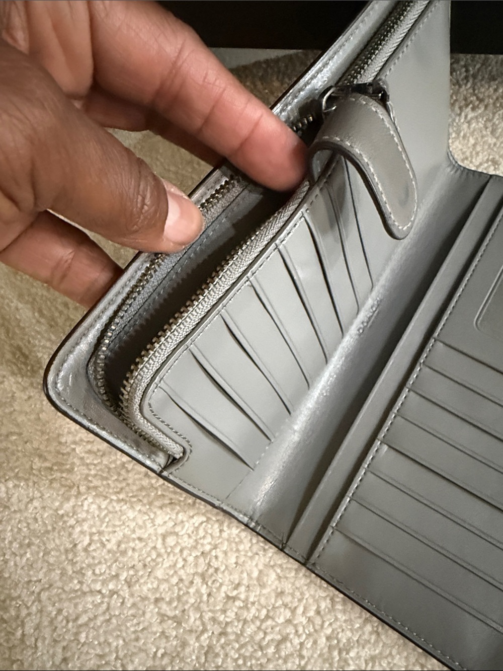 Coach Skinny Defined Calf Leather Light Gray Zip Wallet - Picture 8 of 11